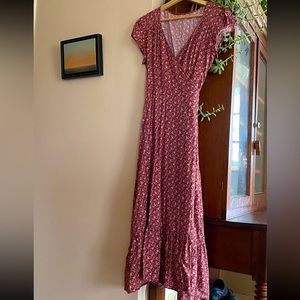 ❌ Sold ❌ Faherty Floral Wrap Dress